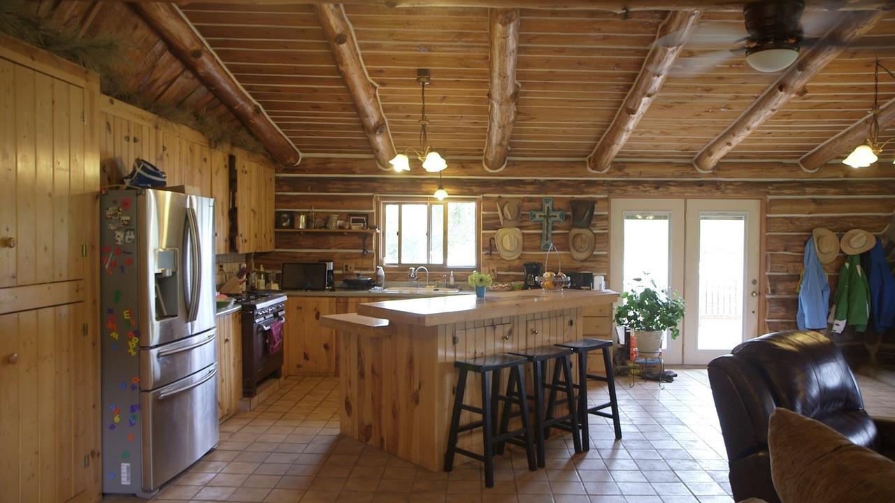 Отель Ghost Canyon Getaway Hermosa Экстерьер фото