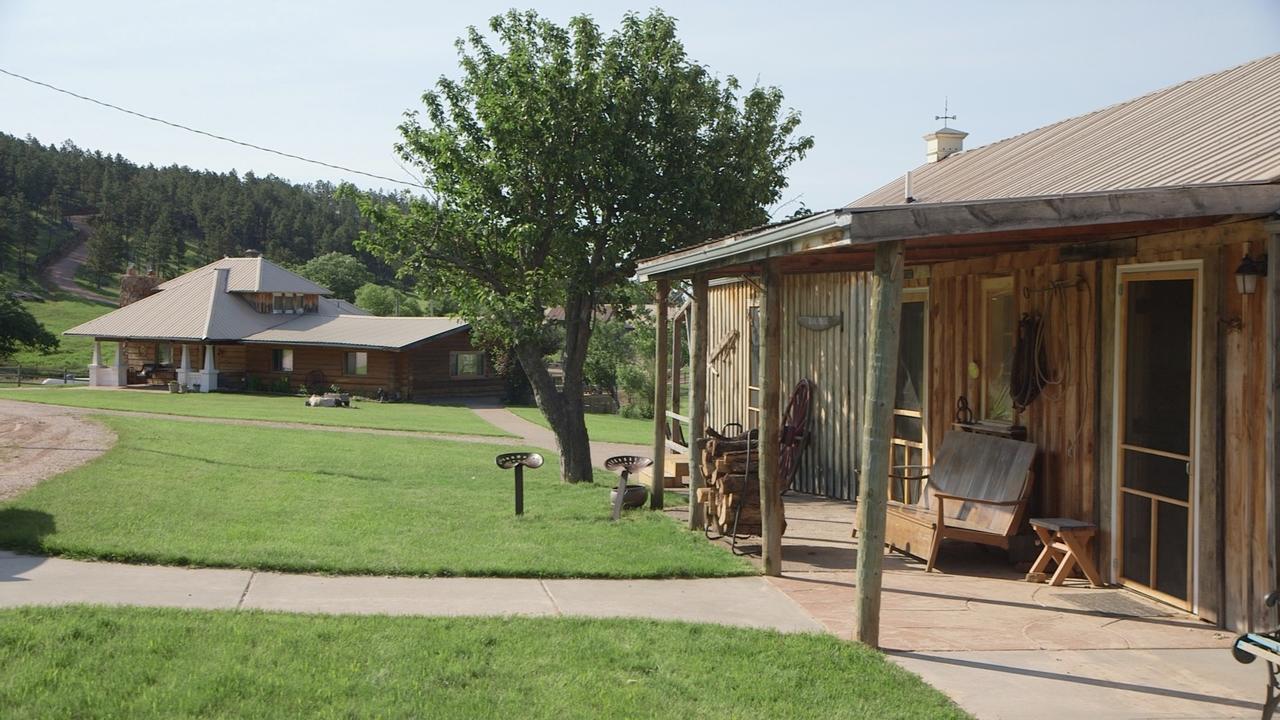 Отель Ghost Canyon Getaway Hermosa Экстерьер фото