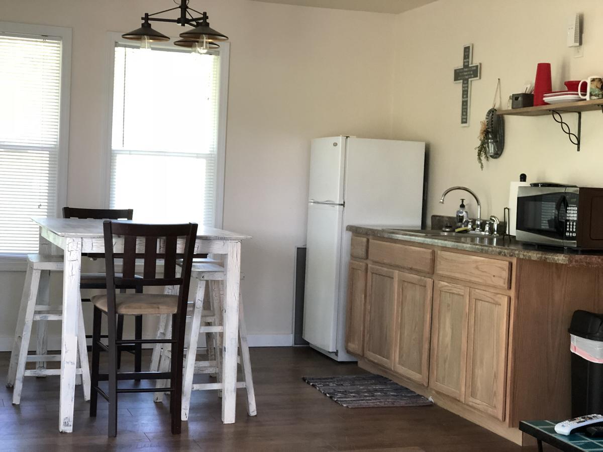 Отель Ghost Canyon Getaway Hermosa Экстерьер фото